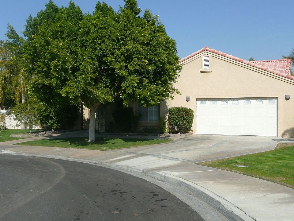 1st image of 45010 Desert Hills Ct