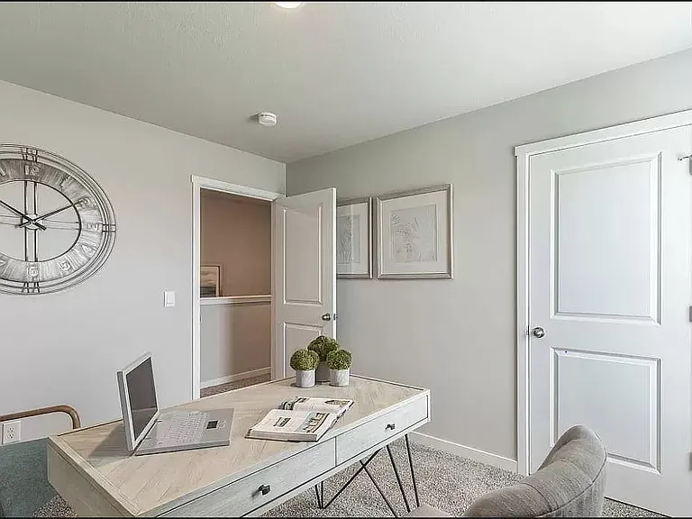 7406 S 204th Ave — Photo 4