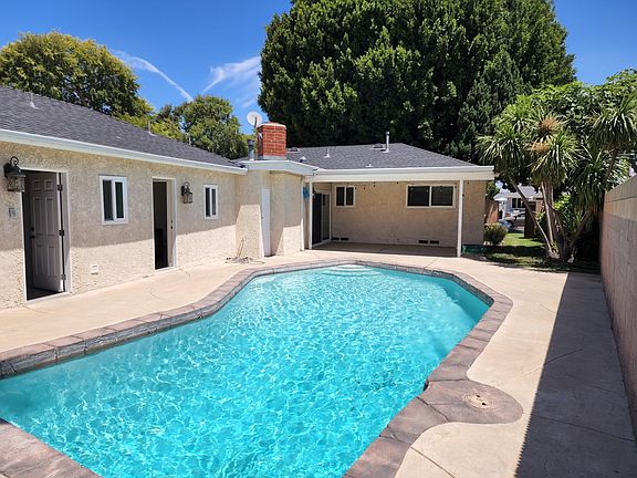 2nd image of 6250 E El Paseo St