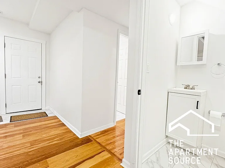 1638 W 18th Pl #1R — Photo 24