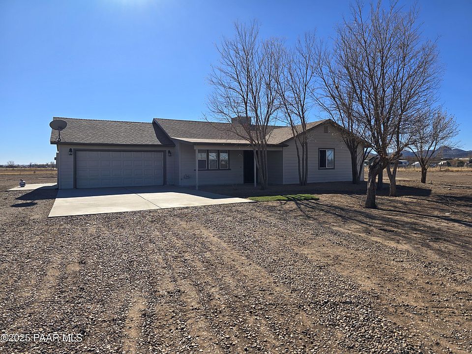 1st image of 2725 W Bayberry Dr