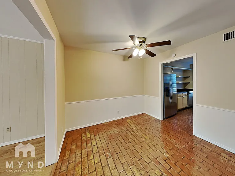 15860 El Estado Dr — Photo 4