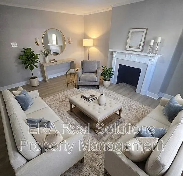 1056 Wilson Ave #B — Photo 1