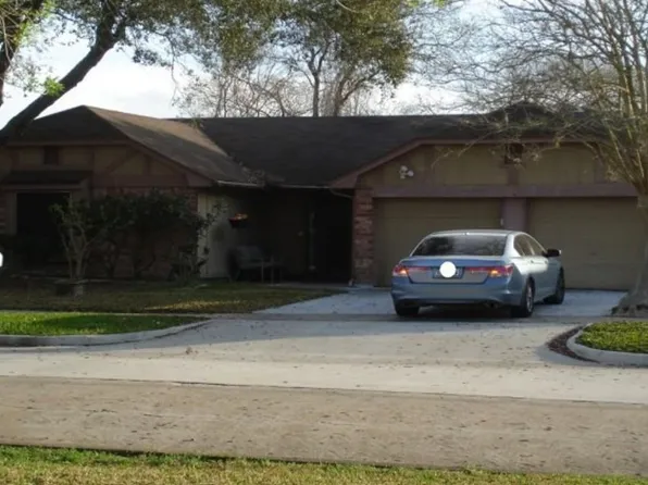 7106 Zieglers Grv, Richmond, TX 77469