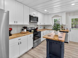 105 Holcomb St, Frankston, TX 75763