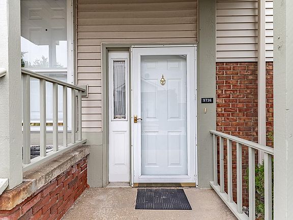 4th image of 9736 Parkway Dr