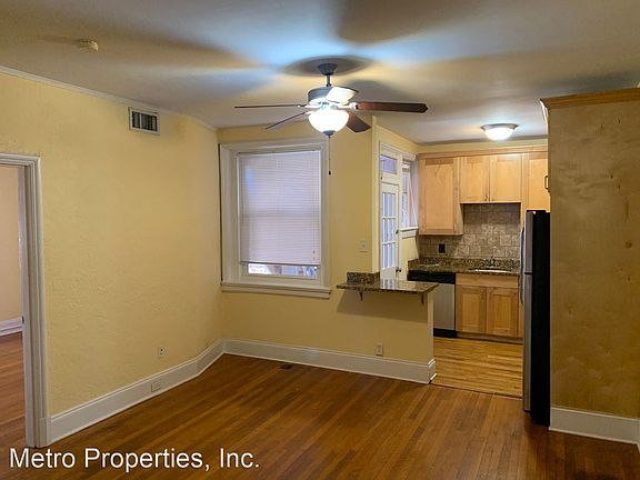 2nd image of 1411 Grove Ave #4