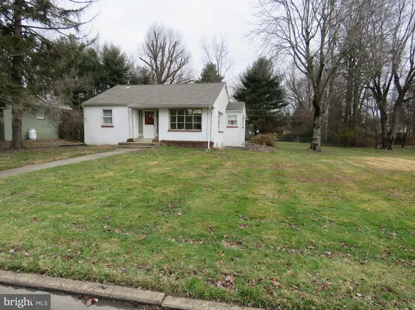 1479 W Bensalem Ave, Bensalem, PA 19020