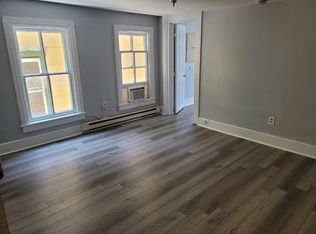 334 S Church St #B, Martinsburg, WV 25401
