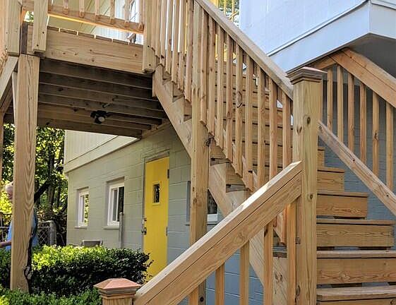 2nd image of 15 N Fisher St #B