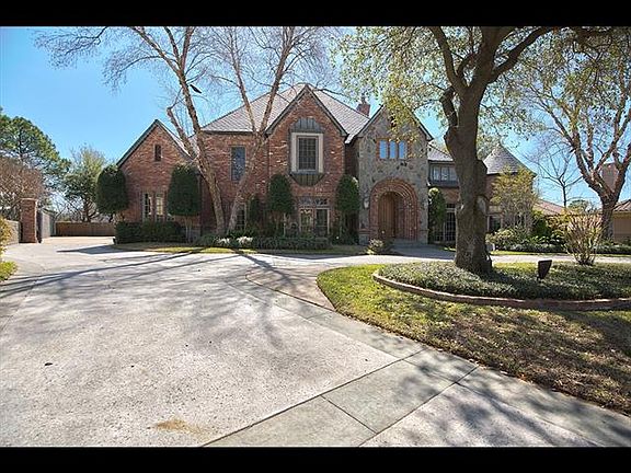 5th image of 5605 Versailles Ct