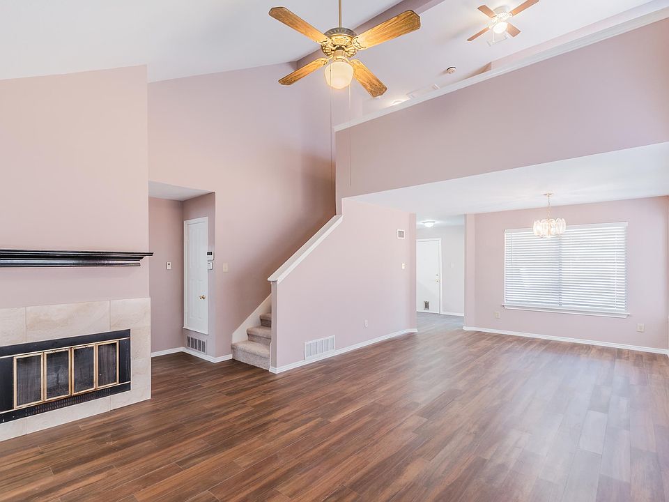 1st image of 2304 Cuesta Ln