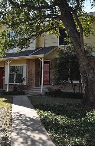 1st image of 11901 D Swearingen Dr #20