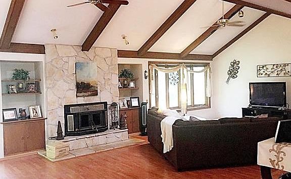 5th image of 18433 Woodland Meadows Dr