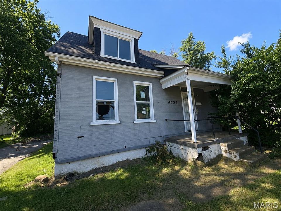 1st image of 6728 Robbins Ave