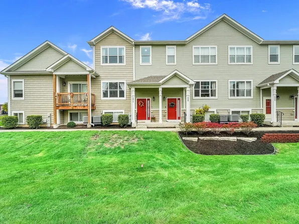 1972 Rena Ln, Yorkville, IL 60560