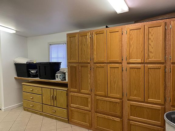 3rd image of 2129 Duiker Ave NE
