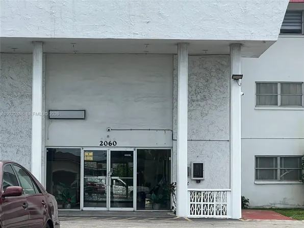 2060 NW 48th Ter APT 103, Fort Lauderdale, FL 33313