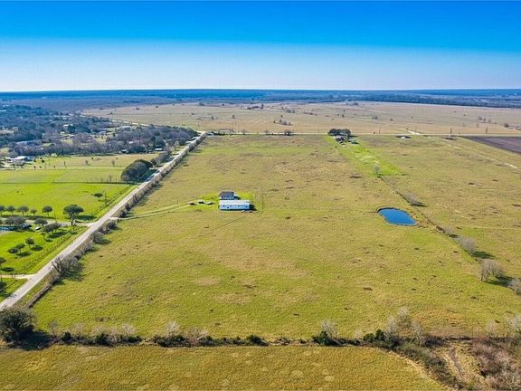 4th image of 17714 Day Rd