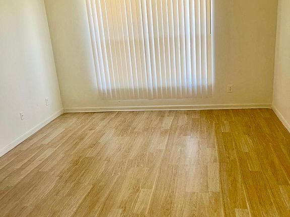4th image of 13501 Verde Ct