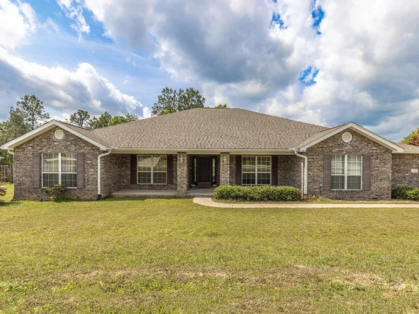 2724 Paddock Cir, Crestview, FL 32536