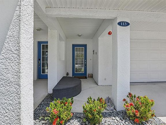 3rd image of 113 Yacht Club Cir