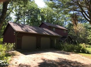 397 W Skeels Rd, Montague, MI 49437