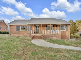 1410 Roy Bob Rd, Erwin, TN 37650