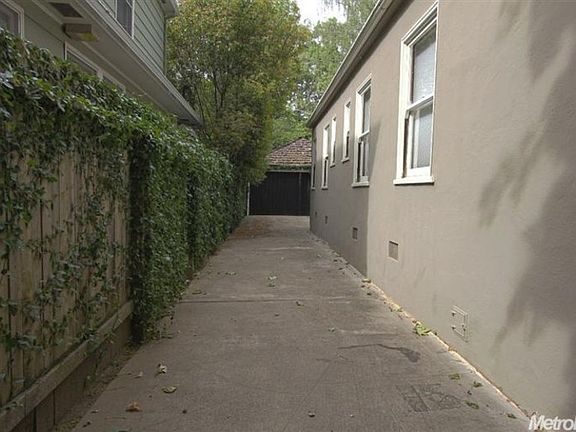 2nd image of 1625 12th Ave