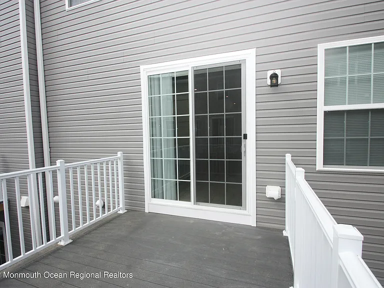 1206 Arose Ln — Photo 13