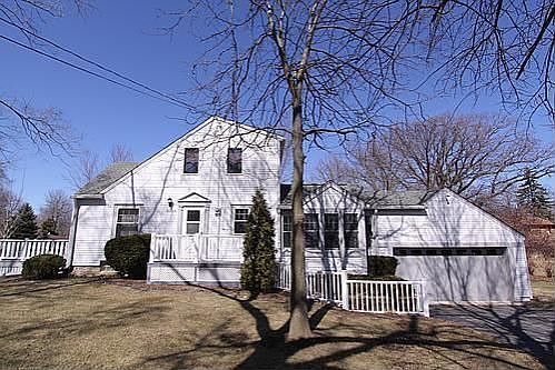 1st image of 3530 W Edgerton Ave