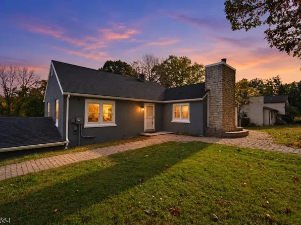 2 Melba Dr, Fredon Twp., NJ 07860