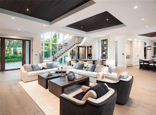 3131 Gin LN, NAPLES, FL 34102