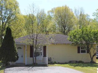 526 Milliken Rd, Paducah, KY 42003