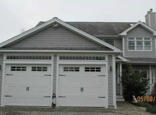 61 Seabreeze Ter, South Kingstown, RI 02879
