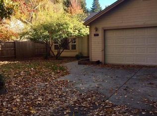 5 Donalli Ln, Chico, CA 95926