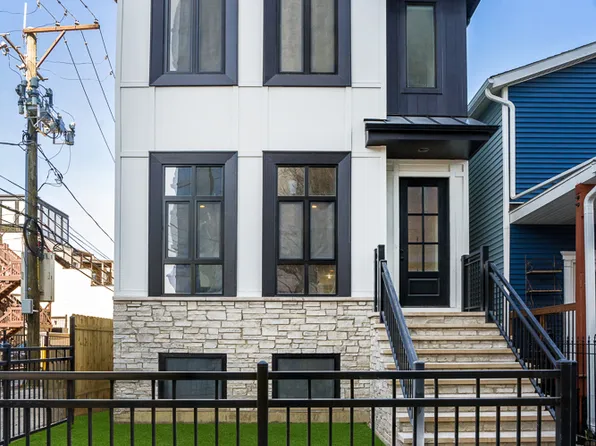 2726 W Belden Ave, Chicago, IL 60647