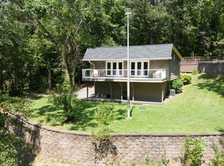 401 Douglas Dr, Guntersville, AL 35976