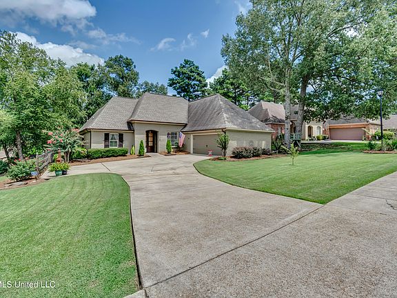 3rd image of 116 Buckeye Dr