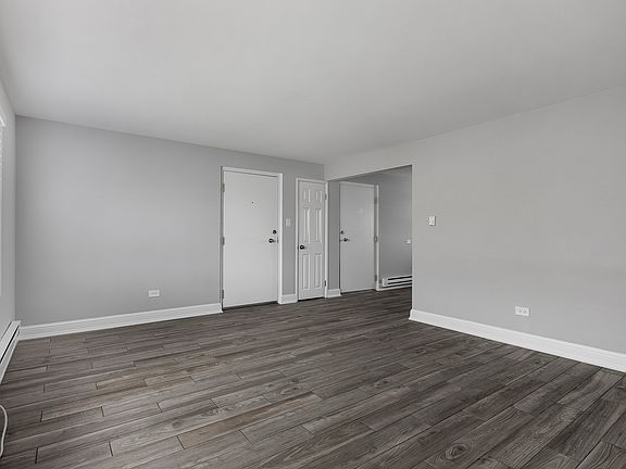 4th image of 6630 W 95th St APT 2A