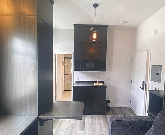 4th image of 2342 3rd St #307