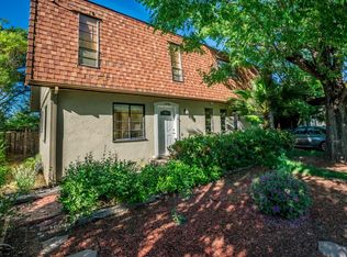 17785 Vista Ave, Monte Sereno, CA 95030