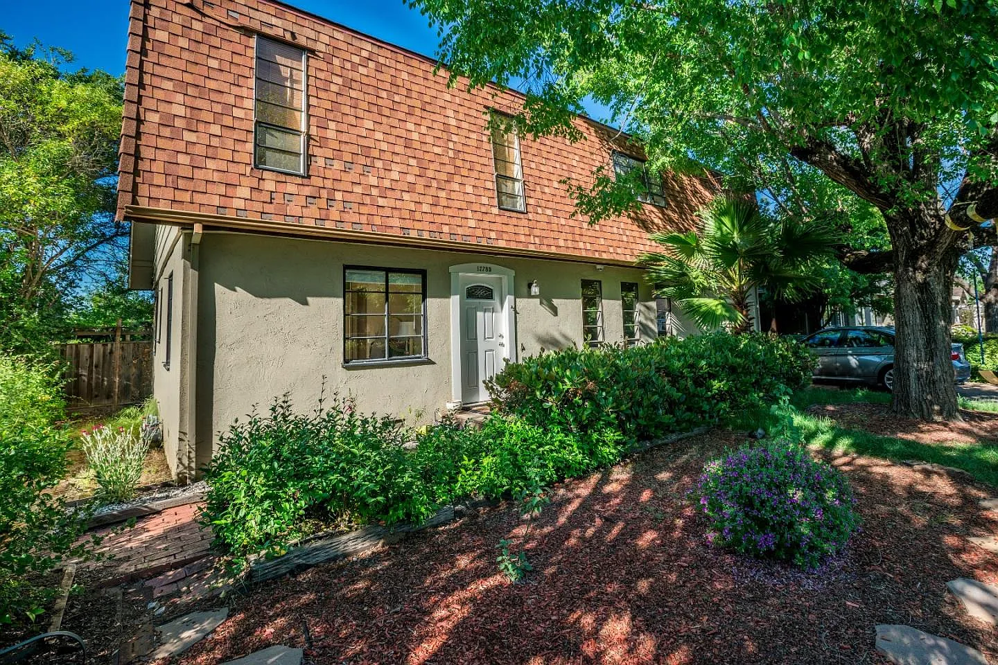 17785 Vista Ave photo 1