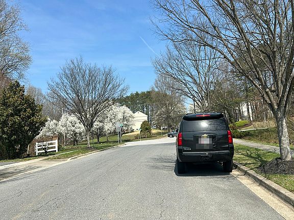 4th image of 11508 Snowden Pond Rd