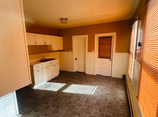 85 Madison St, Chicopee, MA 01020