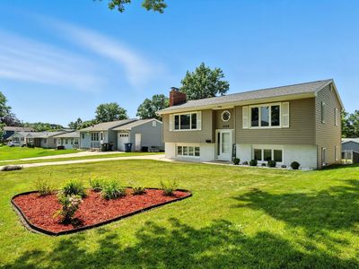 3058 San Salvador Dr, Waterloo, IA, 50702