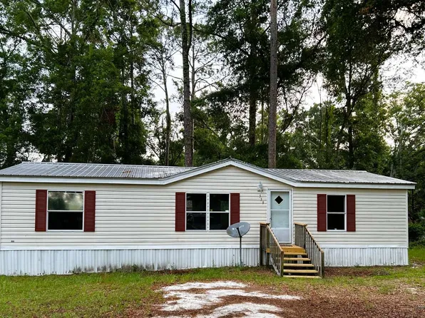 559 NW Battle Hill Ln, Lake City, FL 32055
