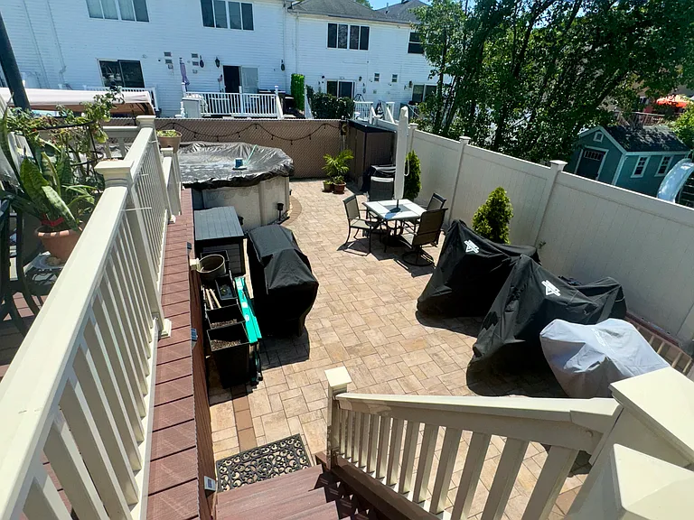 62 Poplar Ave #1 — Photo 30