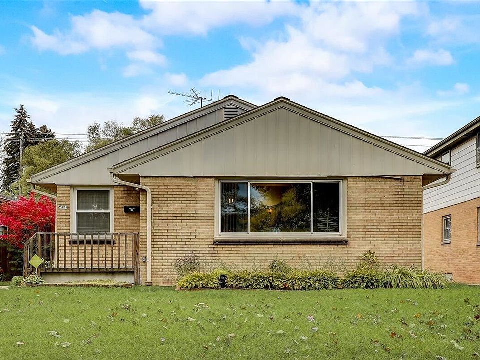 1st image of 7421 W Beckett Ave