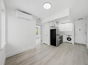 300 East 96th Street, #2E